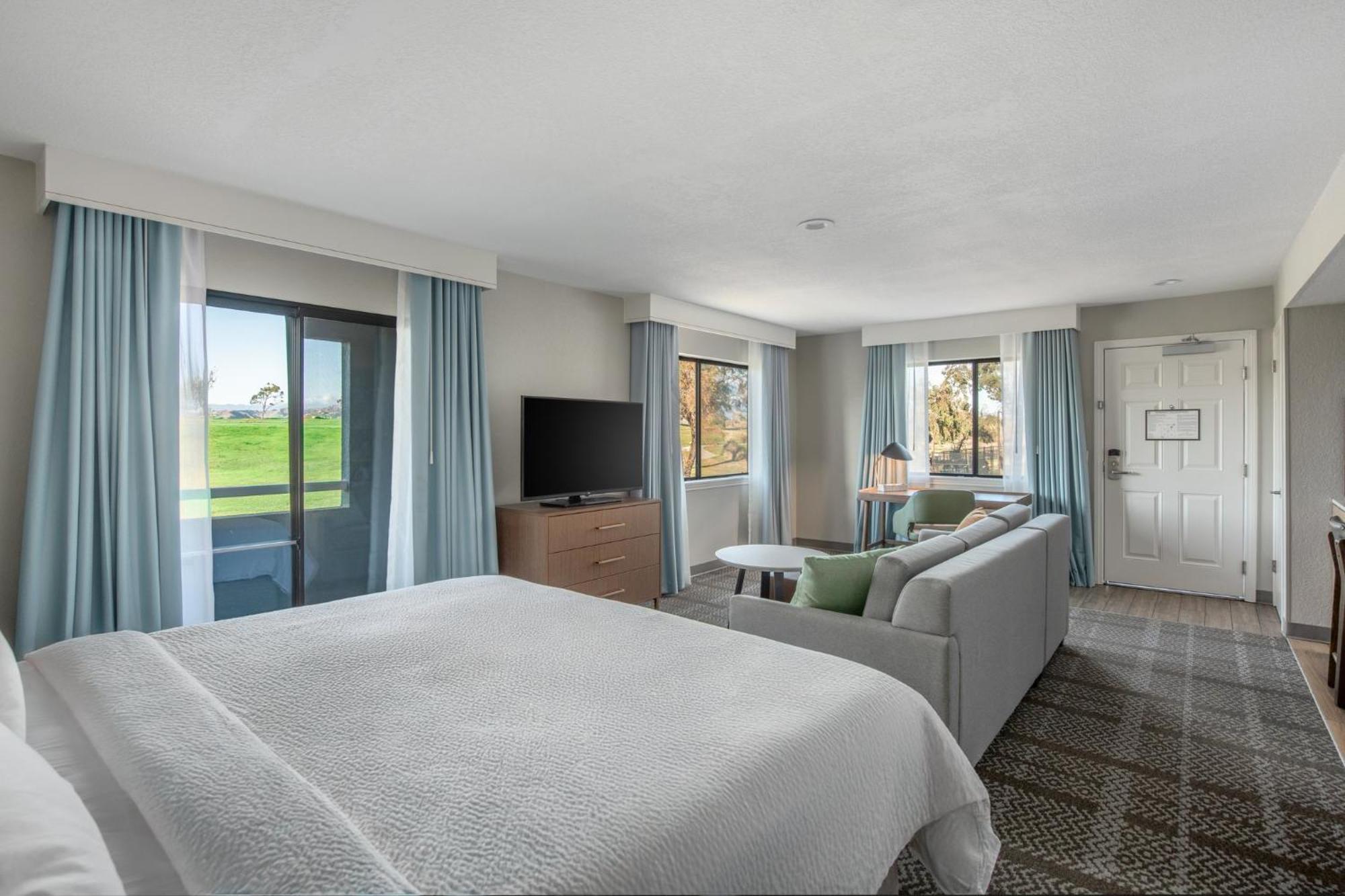 Staybridge Suites Oxnard - River Ridge By Ihg Exterior foto